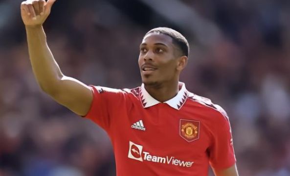 职业生涯初 职业生涯初